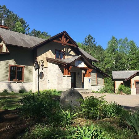 B&B Au Petit Marigot Mont-Tremblant Ngoại thất bức ảnh