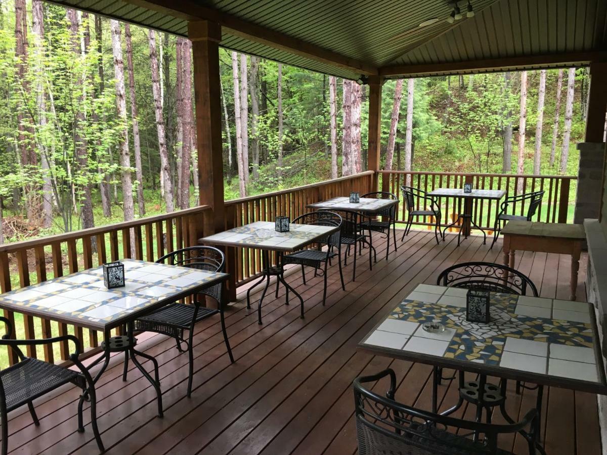 B&B Au Petit Marigot Mont-Tremblant Ngoại thất bức ảnh
